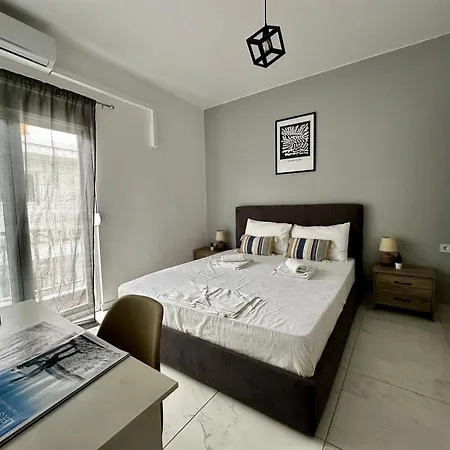Cozy & Sunny Apartment, Near The '11'