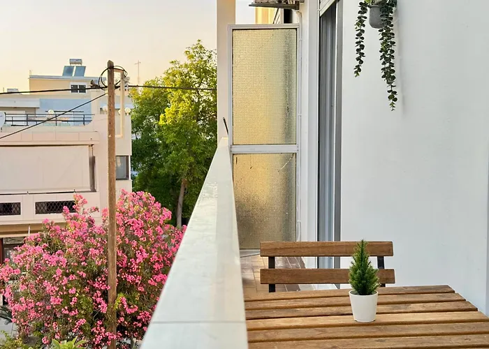 Cozy In Town, Close To The Sea - No 11 Apartment