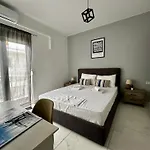 Cozy In Town, Close To The Sea - No 11