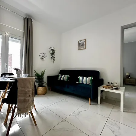 Cozy In Town, Close To The Sea - No 11 Lägenhet *