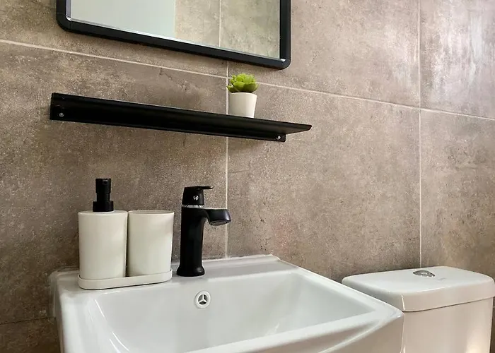 Cozy In Town, Close To The Sea - No 11 * Città di Kos