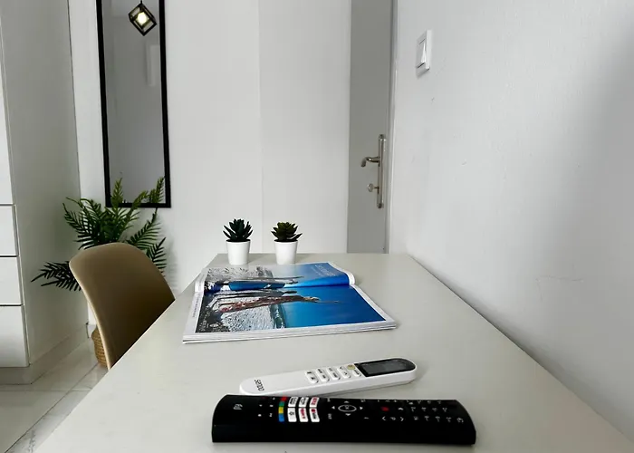 Cozy In Town, Close To The Sea - No 11 Apartamento Cós